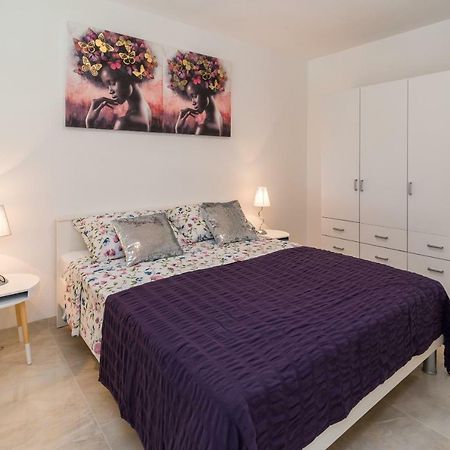 Apartment Arna Krk Town Exteriér fotografie