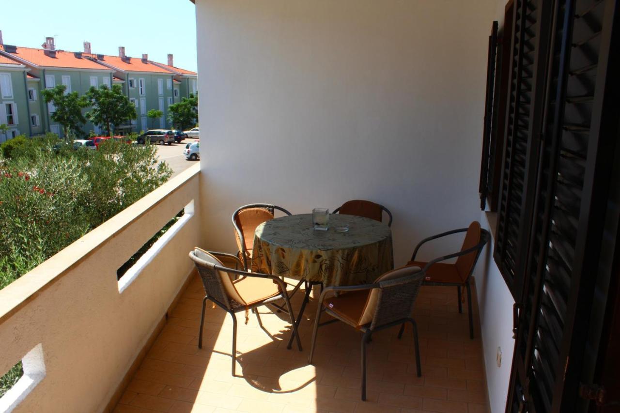 Apartment Arna Krk Town Exteriér fotografie