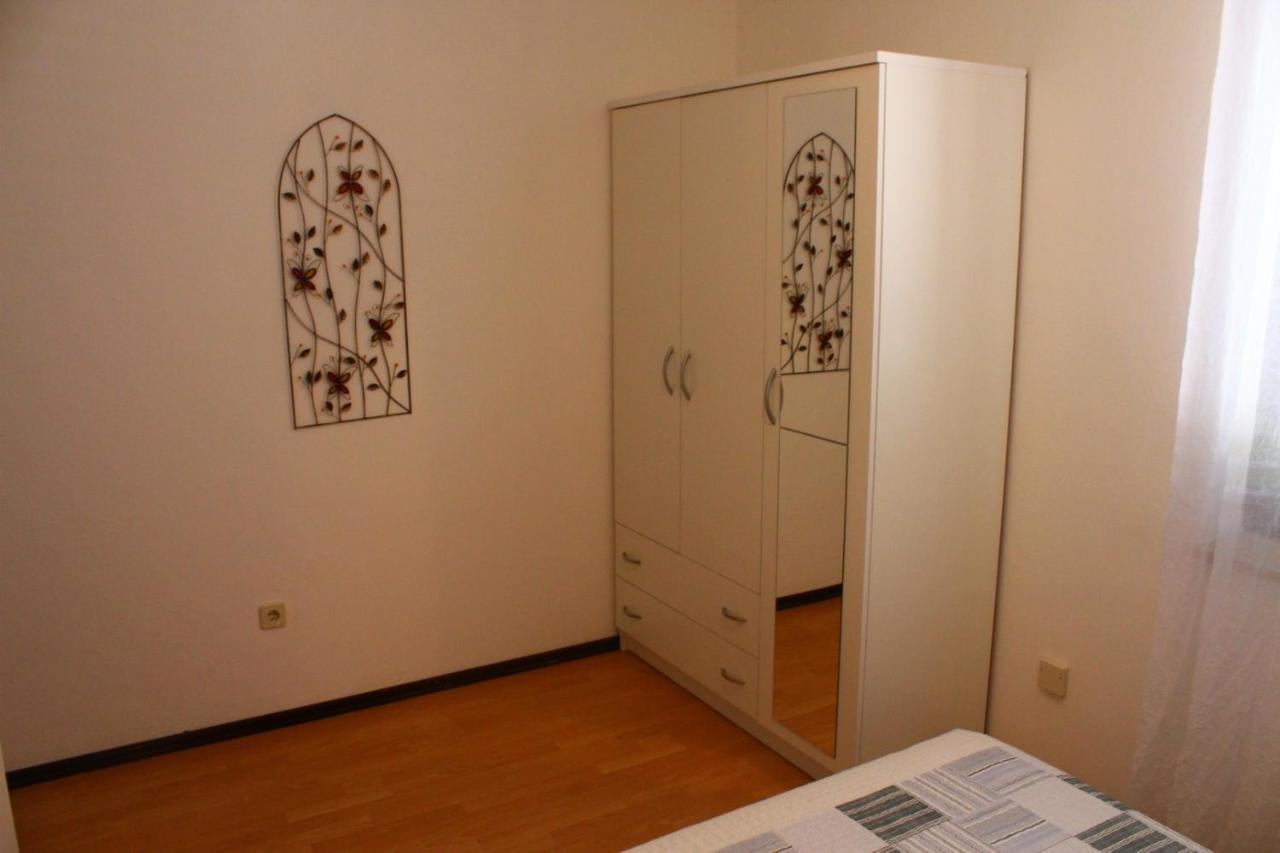 Apartment Arna Krk Town Exteriér fotografie